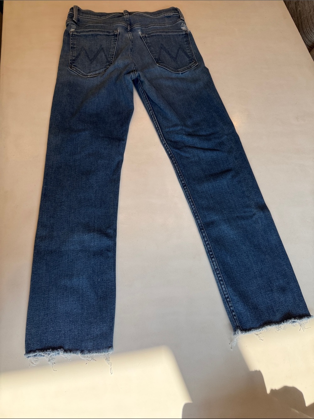 MOTHER Tomcat Ankle Fray buttonfly, Size 27. - Picture 2 of 6